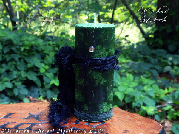 WICKED WITCH Spellbinding Dark Green Infusion Candle For Hocus Pocus, Witchy Fun, Samhain Halloween